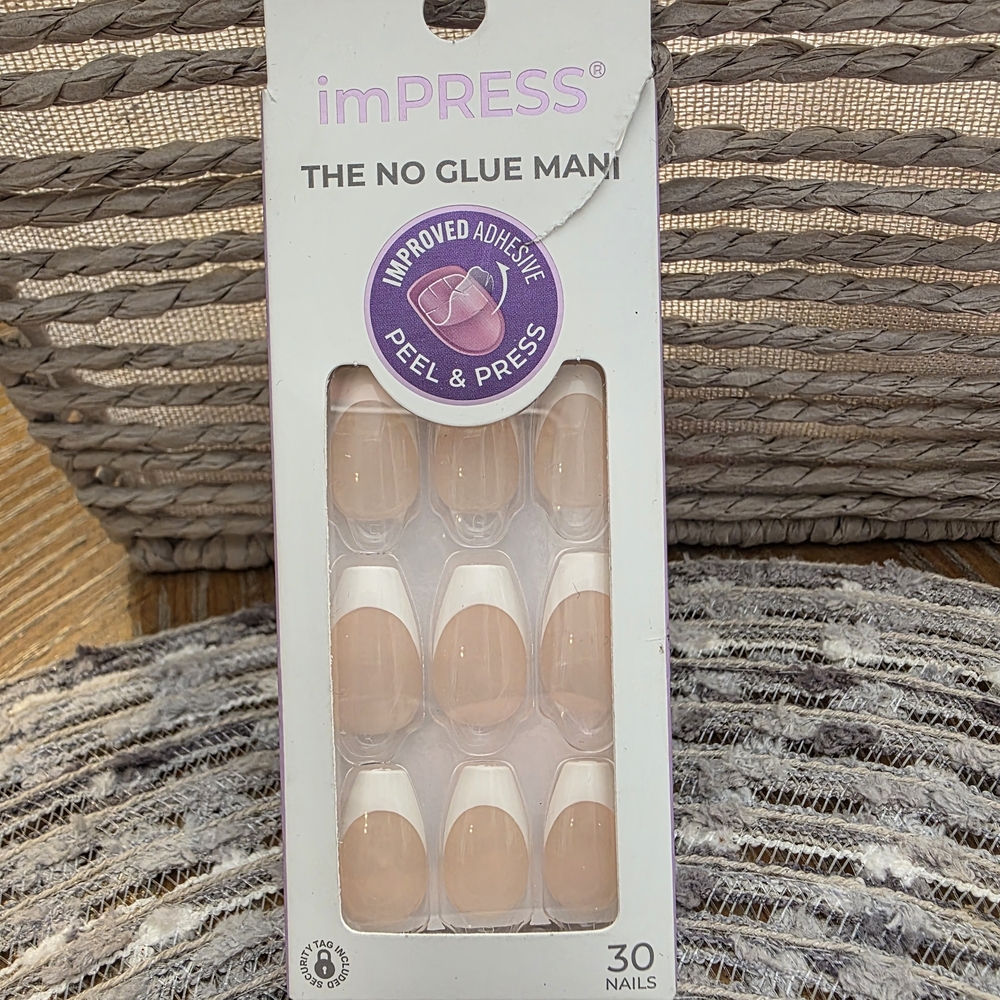 imPRESS Nude Press-On Nails